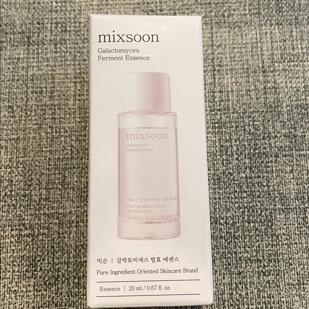 Skincare Set with bag - Picture 4 of 8